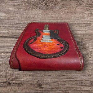 Carteras personalizadas Esquire Custom, hechas a mano con cuero de alta calidad, con una excepcional marroquinería artesanal.