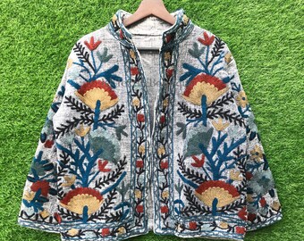 Bestickte Suzani TNT Jacke: Indischer Boho Steppmantel