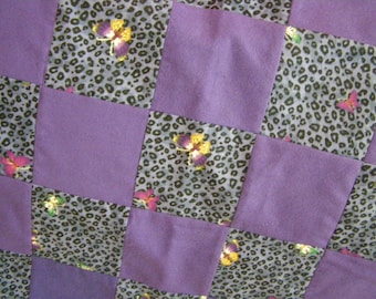 Flannel Lap Quilt Stadium Blanket Sofa Throw purple with butterflies