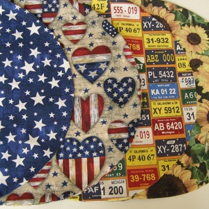 Placemat 4 Sided June-Sept Seasonal Centerpiece
