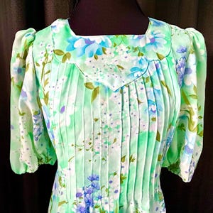 Vintage ‘70s Romantic Light-Green Multi Floral Maxi Dress, Size S