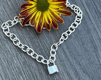 New !! Sterling Silver Chunky  Style Bracelet with Padlock Clasp - You choose your length - ships out in 1 day !
