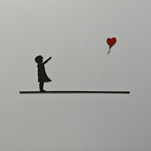 Wall decoration to hang - The little girl with the balloon - Banksy - Industrial style - Laser cut - Made in France