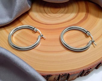 Silver Polished Tube Hoops, Classic Circle Hoop Earrings in 30mm, 40mm, and 50mm Sizes, Elegant and Chic Jewellery for Women, Gift For Her