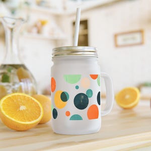 Colorful Polka Dot Mason Jar with Straw – Retro Drinkware, Vintage Style, Reusable Glass Tumbler, Perfect for Summer Beverages
