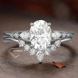 2.50 CT Oval Cut Hochzeit Moissanit Braut Set, 14K Solid Gold Ring, Birne & Runde halbe Eternity Band, Hochzeitsgeschenk für Frau Braut Ring Set