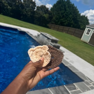 2 Crochet bear coasters