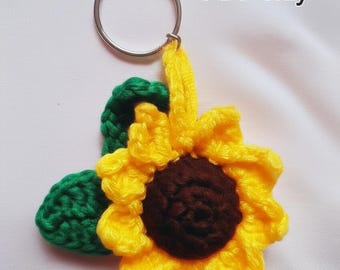 Wzór na szydełkowy brelok ze słonecznikiem: prosty samouczek amigurumi (pobierz plik PDF)