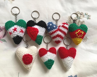 Crochet Country Flag Keychain: Handmade Travel Souvenir