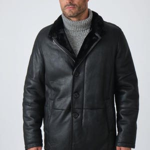 Genuine Sheepskin Shearling Coat: Men&#39;s Black Leather Jacket