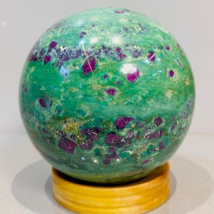 135 mm Ruby Fuchsite Sphere-Uv Reactive Ruby In Fuchsite-Gemstone Orb-Healing Crystal Gift-Home Decor