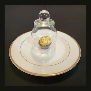 Vintage Mini Glass Cloche Dome – Hand-Blown Display Cover with Solid Finial