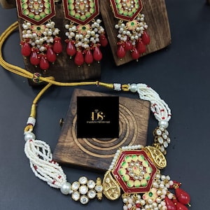 Red Uncut Polki Kundan Choker Necklace, Cultural Jewelry, Sabyasachi Jewelry, Bridal jewelry, Traditional Jewelry Set, Wedding Jewelry,