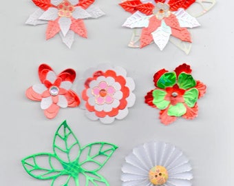 5 - Lot découpe de 6 fleurs et 1 grande feuille pour vos embellissements