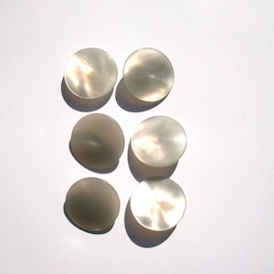 set of 6 light gray marbled buttons 2.5 cms No. 12