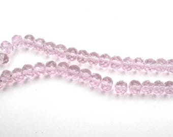 184 Lot  de  10  perles boulier en verre facetté rose clair