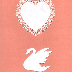 240 - deux  découpes coeur et cygne pour vos cartes ou scrapbooking