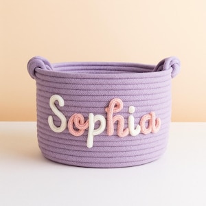 Geschenkkorb Babyparty – Personalisiertes Babygeschenk mit Namen – Geschenk zur Geburt, Mädchen oder Junge – Geschenk zur Geburt – Benutzerdefinierter Namenskorb – Kinderzimmeraufbewahrung