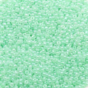 3mm Glass Seed Beads shiny light green glass beads 8/0 Opaque Seed Beads Mini Beads Rocailles beads 25g 50g 100g GSB-A-19