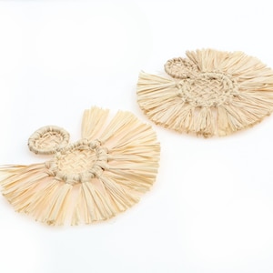 Natural Handwoven Raffia Tassels Earring Hoops,Fan shaped Rattan Pendant,Bamboo Wooden Charms,Woven Boho Jewelry Finding-105-110mm-HR-1162