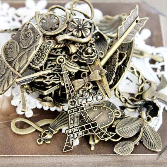 35pcs mixed clear AB gold charms set N0006