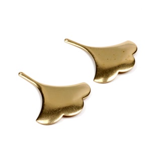 Brass Leaf Charms,  Raw Brass Earrings Findings,Raw Brass  Pendant,Petal shaped Earrings Brass Charm,Jewelry Supplies,37x31mm-RB1324