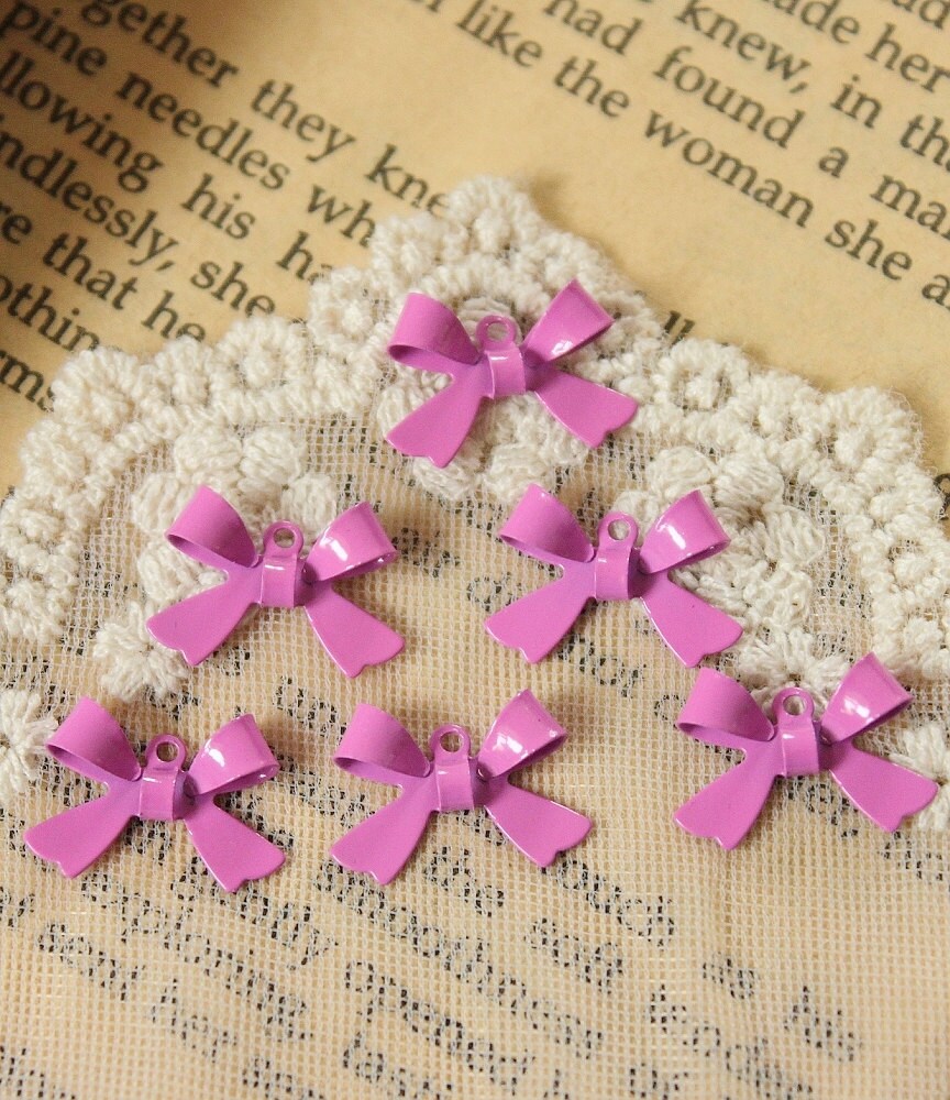 30% オフ - 10 個入り 新品 カラーエナメル 美しいカラフルなリボン