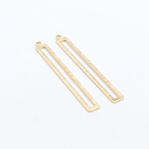 Messing Rechteck Charms, Rohmessing gehämmert Ohrring Zubehör, Rechteck Anhänger, Fit für DIY Halskette 53mmx6mm,Schmuckzubehör-RB1499