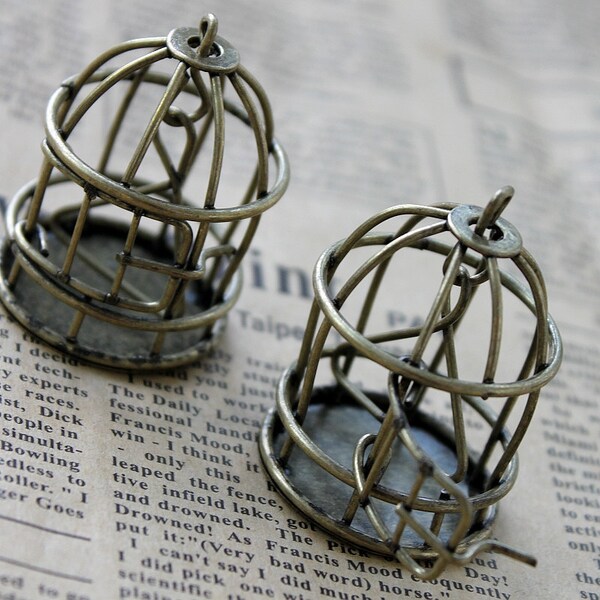 2pcs Antique Bronze  Lovely Handmade Filigree BirdCage  Charms/Pendants-  42x30mm(HAB-BirdCage-2)