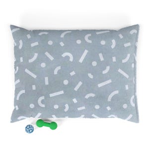 Cozy Modern Pet Bed with Fun Pattern, Comfortable Dog Bed, Stylish Cat Lounge, Gift for Pet Lovers, Decorative Pet Bedding