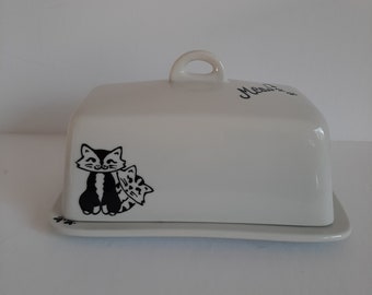 Cute Handpainted  cats on ceramic butter dish