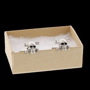 Gold Skull and Crossbones Cuff Links image 4