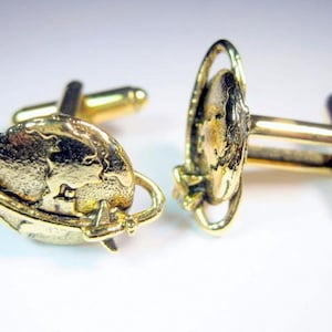 Gold Globe Cuff Links