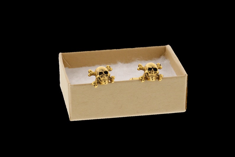 Gold Skull and Crossbones Cuff Links image 3