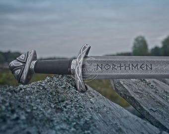 Personalized Damascus Steel Viking Sword: Hand-Forged Northman Replica with Scabbard