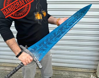 Moonlight Greatsword Replica: Hand-Forged High Carbon Steel with Leather Sheath