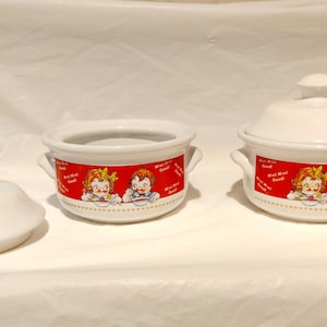 Two (2) Vintage Campbell&#39;s Soup Bowl with Lids (1998)