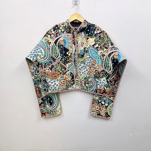 Ręcznie robiona patchworkowa kurtka Kantha Crop | Boho, pikowany, bawełniany płaszcz festiwalowy