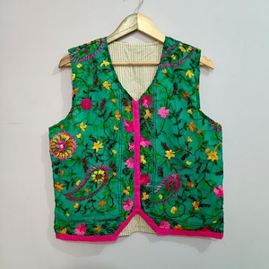 Embroidered Boho Vest: Floral Folk Sleeveless Jacket
