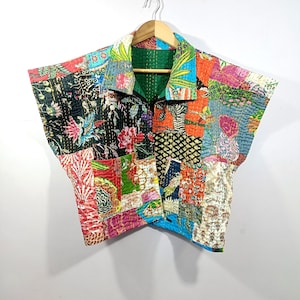 Handcrafted Red Kantha Cotton Top – Upcycled Sari Blouse, Boho Floral