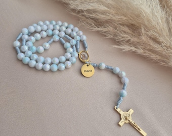 Rosario personalizado de acero inoxidable dorado: Regalo de bautismo católico