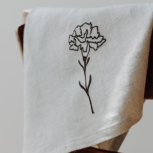 Cloth napkin with embroidery - table linen made of 100% linen
