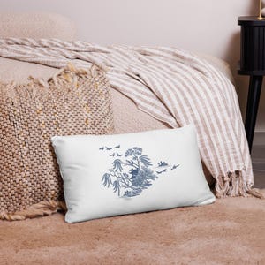 Basic Pillow, Blue Willow pattern, white and blue pillow, classic designed pillow, Willow inspired, Oriental pillow