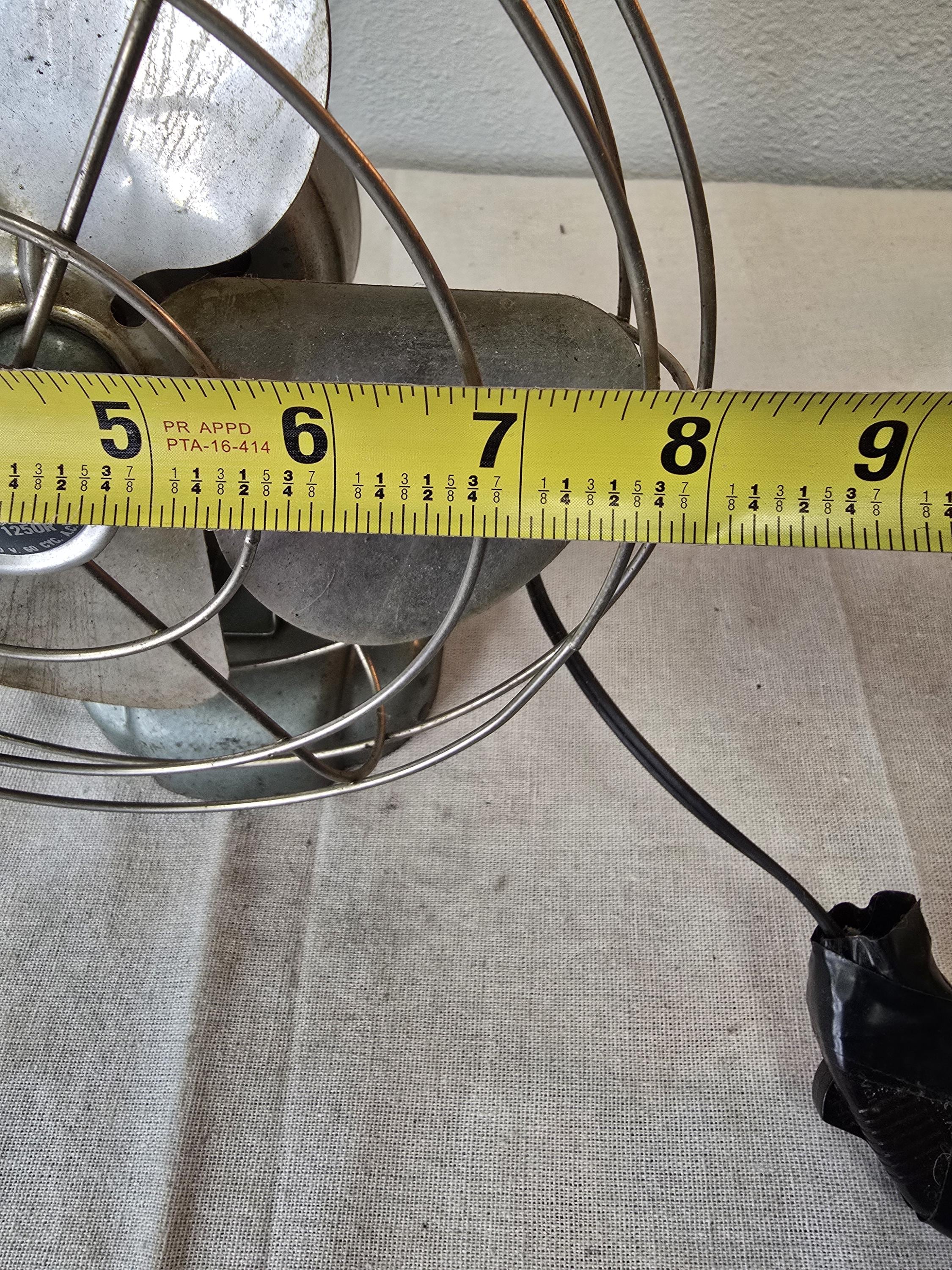 Vintage Zero Model 1250R Electric Desk Fan Made by Bersted Mfg. Co