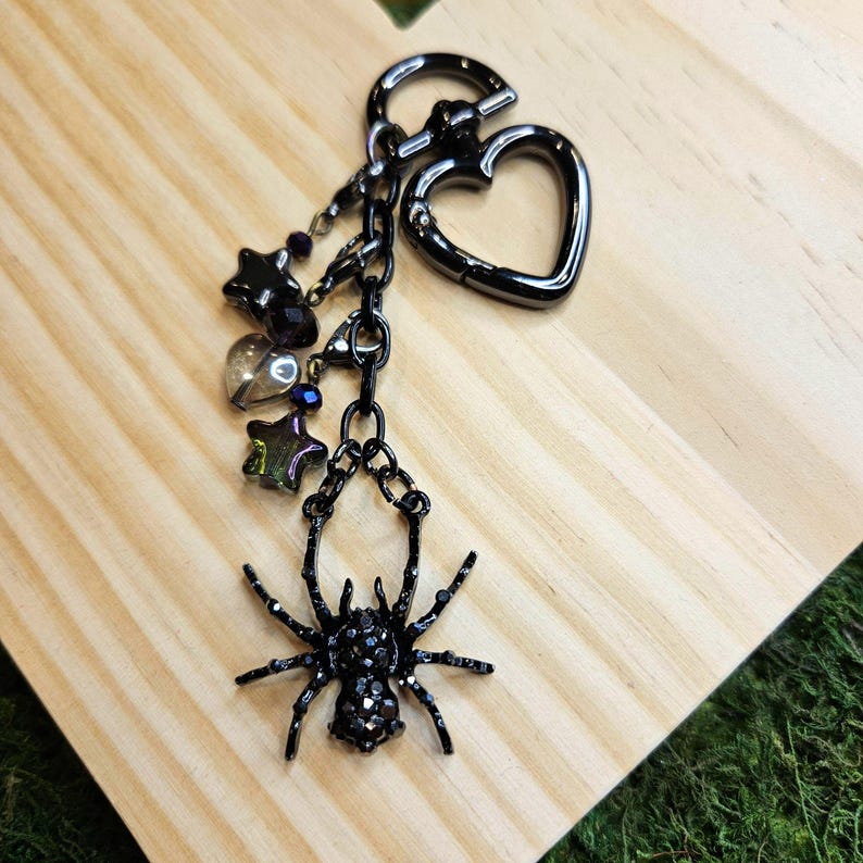 Rhinestone Spider or Rainbow Starfish Bag Charm Keychain Bild 6