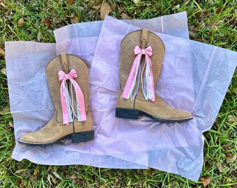 Pink Boot Bows, Western Cowgirl Accessory, College GameDay Bows, Concert Boot Bows