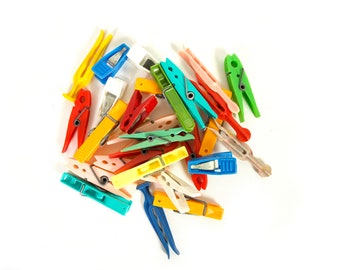 28 Vintage Clothespins