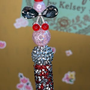 Caneta Gem Bow Fancy com miçangas