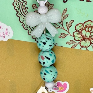 Glow in the Dark Bow Beaded Badge Reel