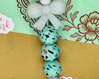 Glow in the Dark Bow Beaded Badge Reel